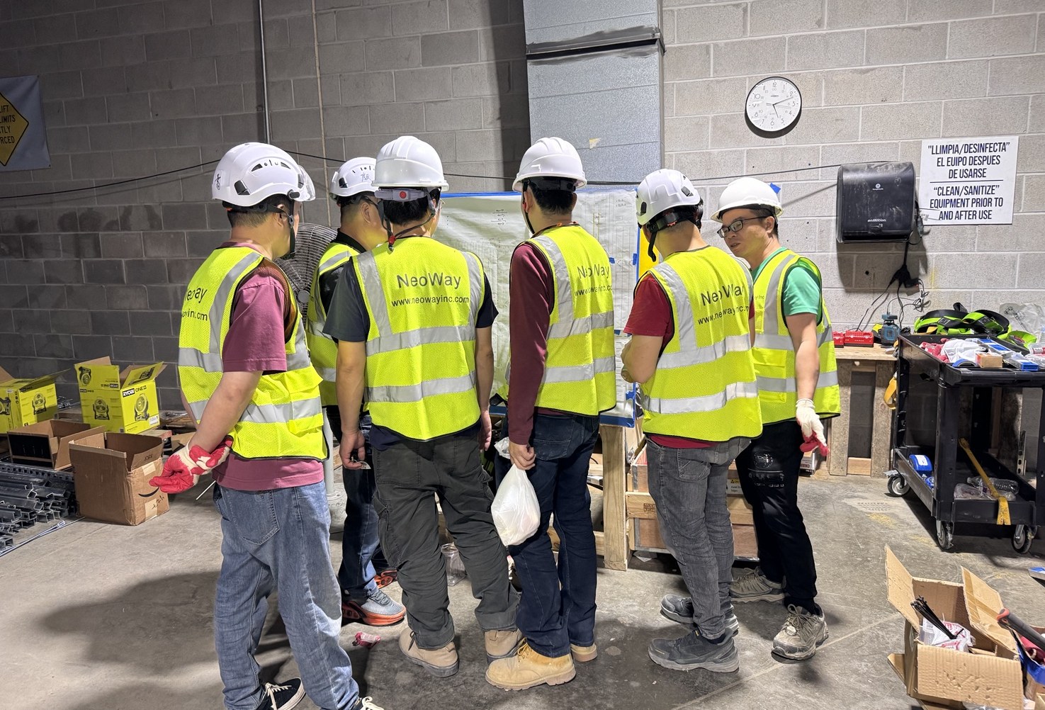 NeoWay team coordinating work on site